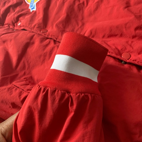 Vintage Windbreaker - Picture 4 of 4